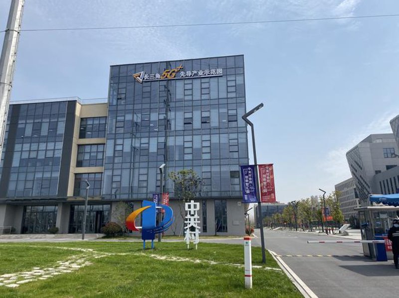 微信小程序定制：打造商家的数字化营销利器